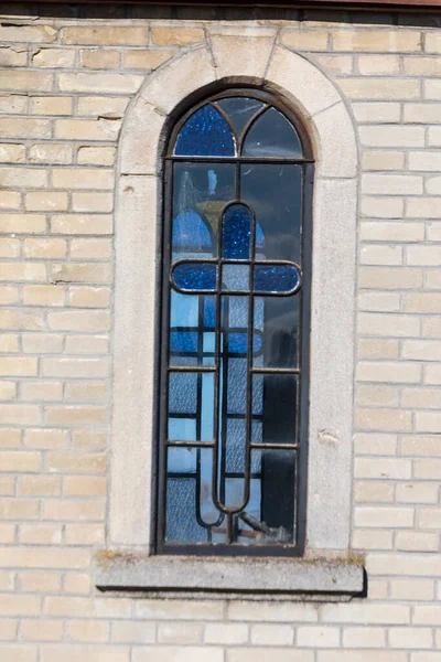 Ventana Con Vidrieras Colores Capilla Del Cementerio — Foto de Stock