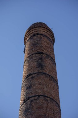 Şehirdeki kazan dairesinin eski tuğla kulesi yakında yıkılacak.