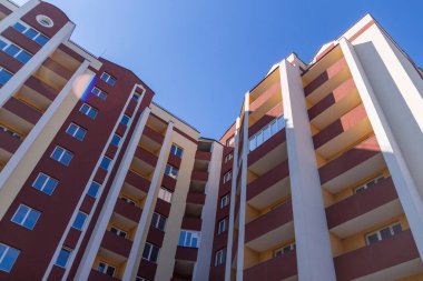Ekim 'de yeni evleri olan yerleşim yerleri