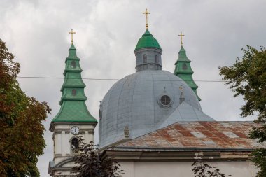 Ukrayna Katolik Kilisesi tarafından bakılan antik tapınağın inşası.