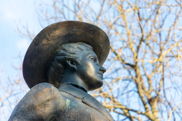 Monumento All Opera Cantante Solomiya Krushelnytska — Foto Stock