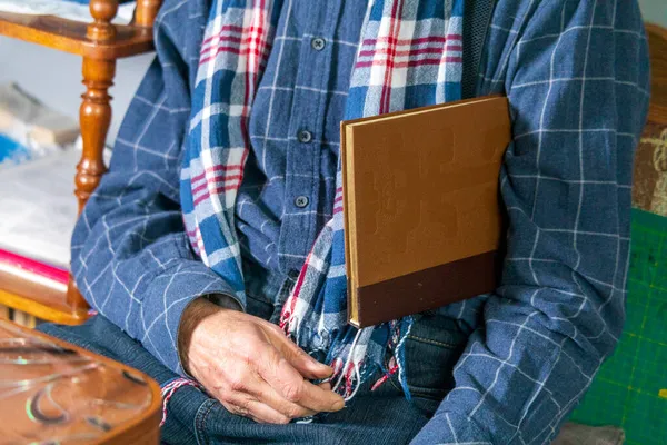Man Holding Old Book — Stock Photo, Image