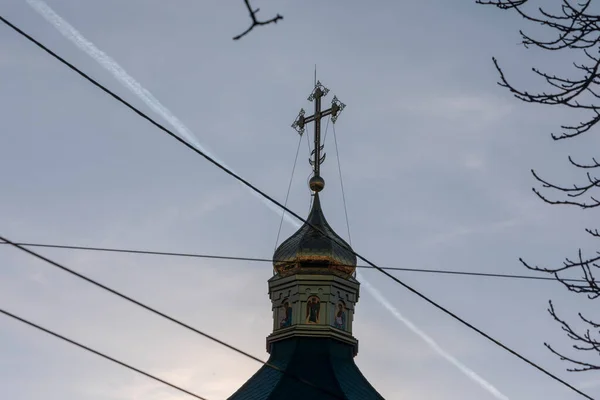 Крыша Христианской Церкви Крестами Закате — стоковое фото