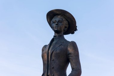 Opera ve şarkıcı Solomiya Krushelnytska anıtı