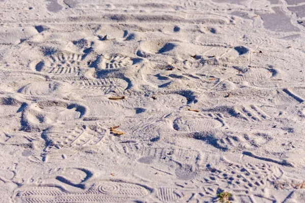 Empreintes Pas Sur Sable Jaune Dans Parc — Photo