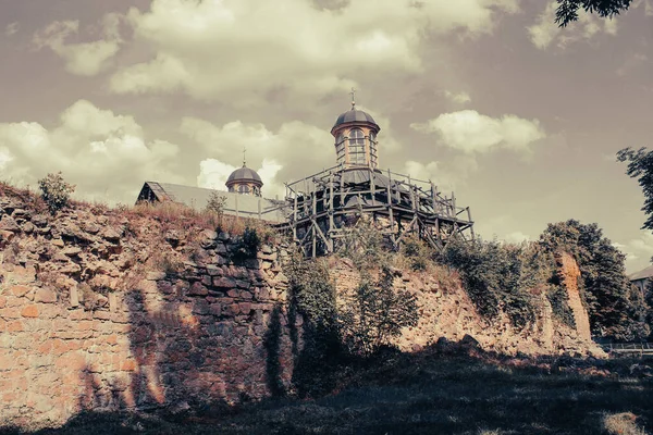 Ruinas Castillo Piedra Medieval Ciudad Berezhany Ucrania —  Fotos de Stock