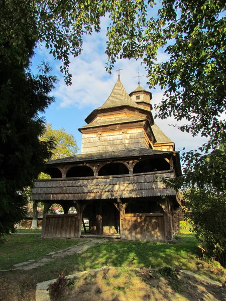 Starý Dřevěný Kostel Karpat Ivano Frankivsku — Stock fotografie