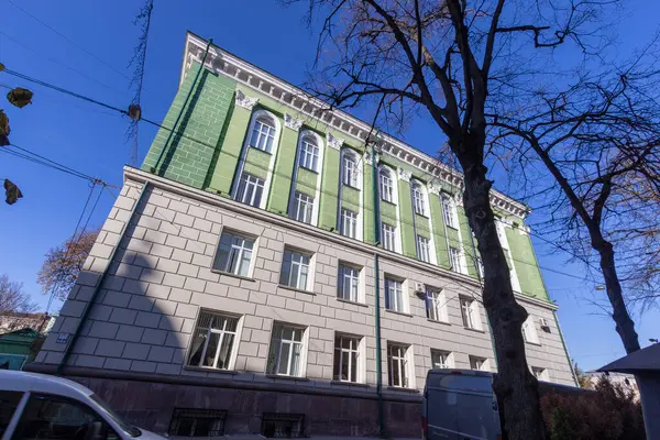 Фасад Административного Здания Медицинского Университета Тернополе — стоковое фото