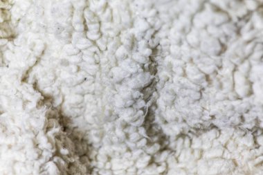 Giysilerdeki yumuşak pamuk dokusu