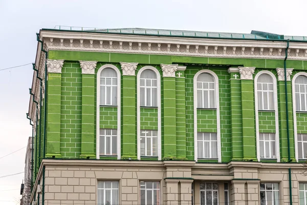 Grön Fasad Kontorsbyggnaden Huvudbyggnaden Medicinska Akademin Ternopil — Stockfoto