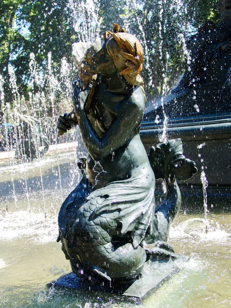 Fuente de las Américas en Mendoza, Argentina — Foto de Stock