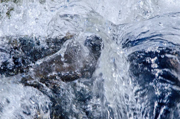 Verbazingwekkende close-up van een rivier waterval in Cordoba — Stockfoto