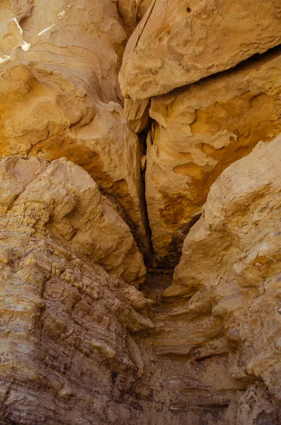 Arjantin 'deki Ay Vadisi' nin kurak çölleri.