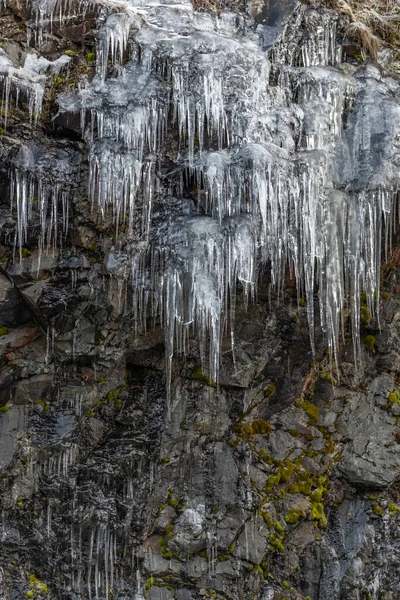 Παγοκρύσταλλοι Σχηματίζουν Παγόβουνο Στο Βουνό Χειμώνα Γαλλία — Φωτογραφία Αρχείου