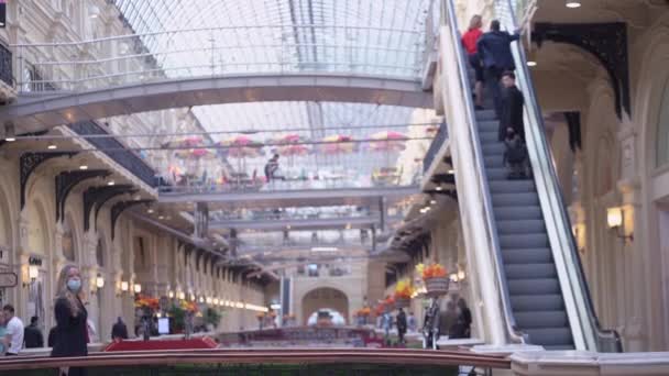 Unschärfe Inneren Berühmte Ansicht Der Einkaufsgalerien Gum Kaufhaus Moskau Mit — Stockvideo