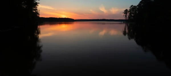 Sunset Reflecting Water Jordan Lake North Carolina — Fotografia de Stock
