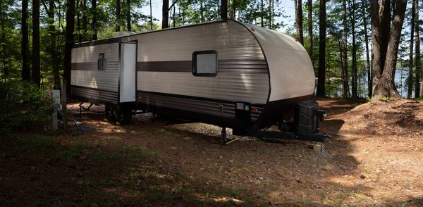 Camping Trailer Shady Spot Jordan Lake Distance — Stok fotoğraf