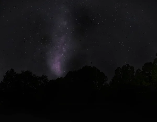 Vía Láctea Elevándose Cielo Sobre Árboles Cerca Raeford Carolina Del — Foto de Stock