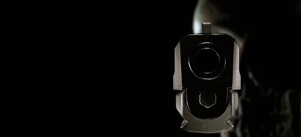 Иллюстрация Пистолета Призрака Замеченного Спереди Черепом Сзади Копировальным Пространством — стоковое фото