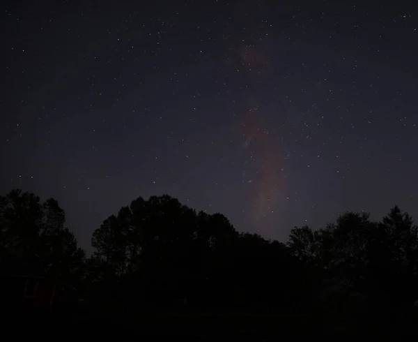 Vía Láctea Estrellas Siluetas Bosque Cerca Raeford Carolina Del Norte — Foto de Stock