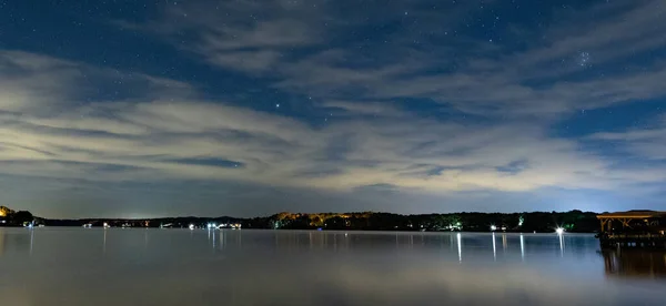 Nubes Estrellas Sobre Lago Tillery Carolina Del Norte — Foto de Stock