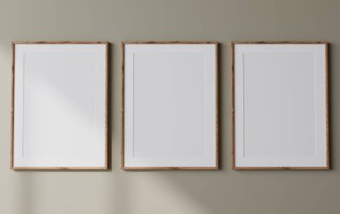 Çerçeve modeli, yeşil duvar iç planında üç poster, minimal tasarım, 3D çizim