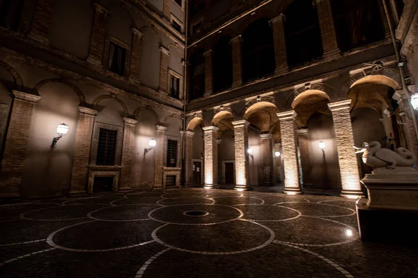 Terni Italy Okoctober 2021 Interior Atrium Kota Terni Pada Malam — Stok Foto