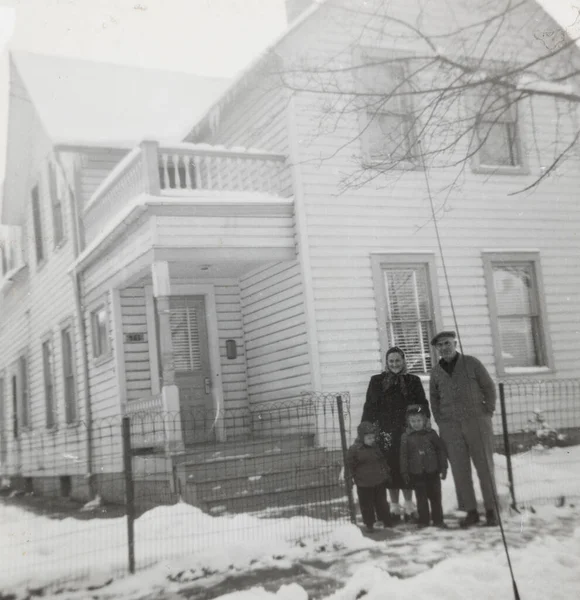 Ohaio Америка Июня 1970 Семейный Портрет — стоковое фото