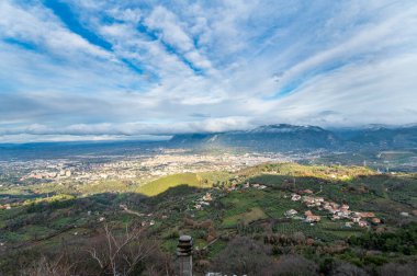 Terni manzarası yukarıdan görünüyor