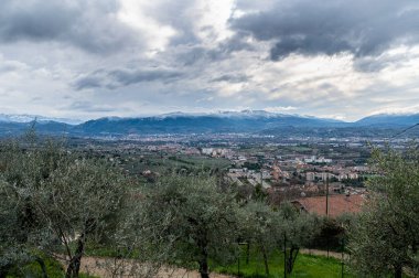Terni manzarası yukarıdan görünüyor