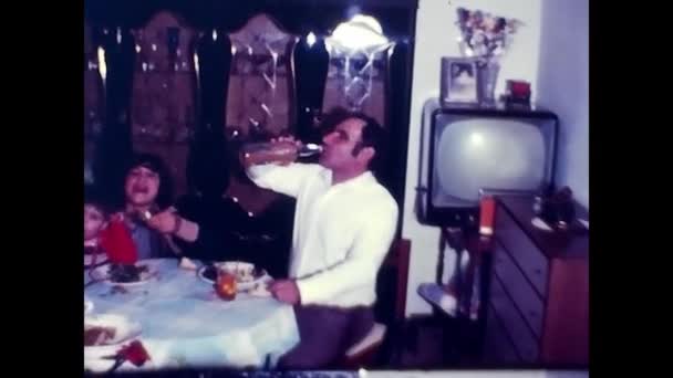 Palermo Italia Dicembre 1960 Pranzo Natale Una Famiglia Siciliana Degli — Video Stock