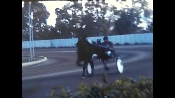 イタリア パレルモ1970年4月17日 70年代のパレルモのカバドーム — ストック動画