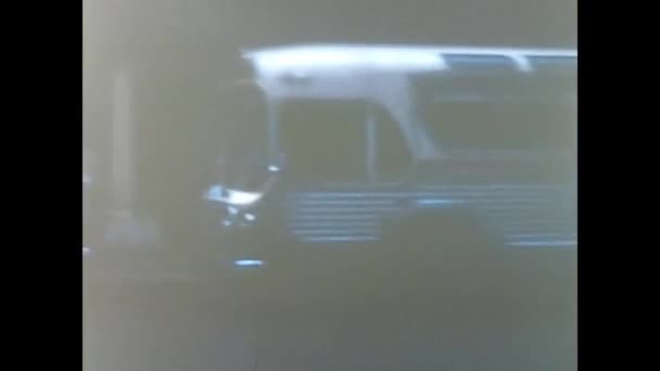 1960年6月15日 纽约60路公共汽车 — 图库视频影像