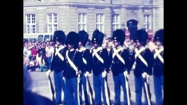 Copenhagen Denmark April 1970 Soldiers Marching Denmark 1970S — Stock Video