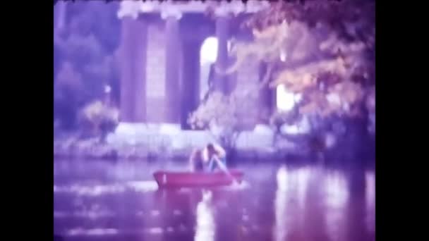 Rooma Italia Toukokuuta 1981 Aesculapiuksen Temppeli Villa Borghesessa — kuvapankkivideo