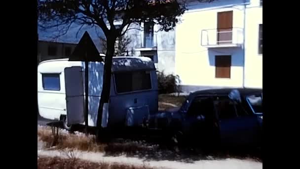 Argentario Toscana Juni 1970 Husvagn Parkerad Längs Argentario Gatan Från — Stockvideo