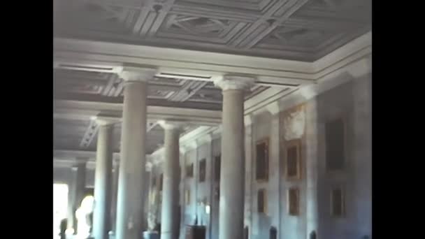 1970年7月14日 意大利爱尔巴岛 70年代以来爱尔巴岛拿破仑建筑的内部 — 图库视频影像