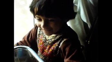 Messina, İtalya 18 Mayıs 1960: 60 'lı yaşlarda beşikteki bebek