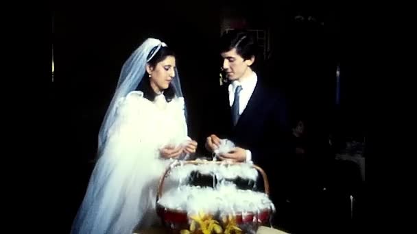 Palermo Itália Novembro 1980 Casais Casados Dão Favores Casamento Restaurante — Vídeo de Stock