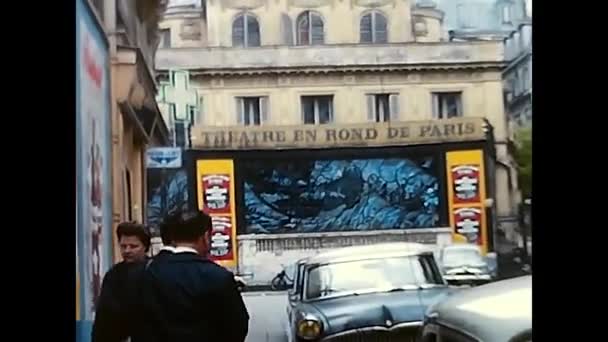 Paris Fransa Mart 1960 Paris Merkezinde Lardan Kalma Eski Bir — Stok video