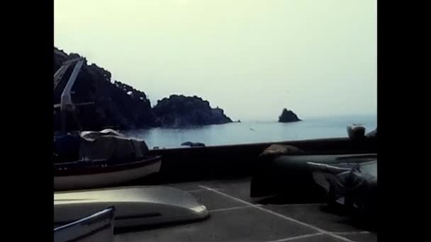 Liguria Olaszország Augusztus 1980 Táj Ligur Tenger Szikláiról Sziklák Évekből — Stock videók