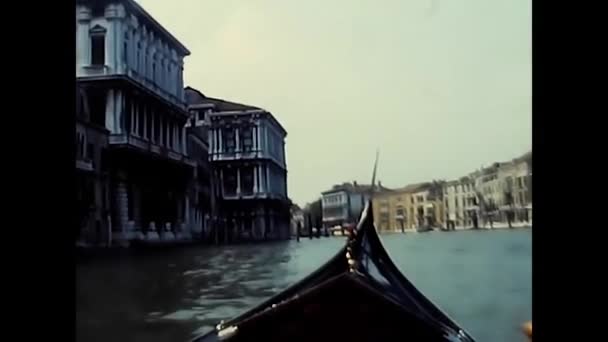 Венеція Венеція Травня 1980 Кадри Венеції 1980 Роках Гондола Корабель — стокове відео