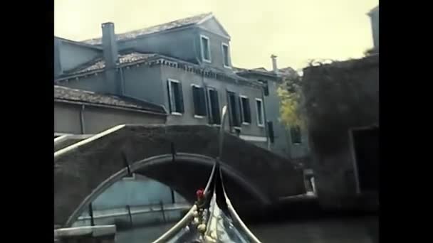 Венеція Венеція Травня 1980 Кадри Венеції 1980 Роках Гондола Корабель — стокове відео