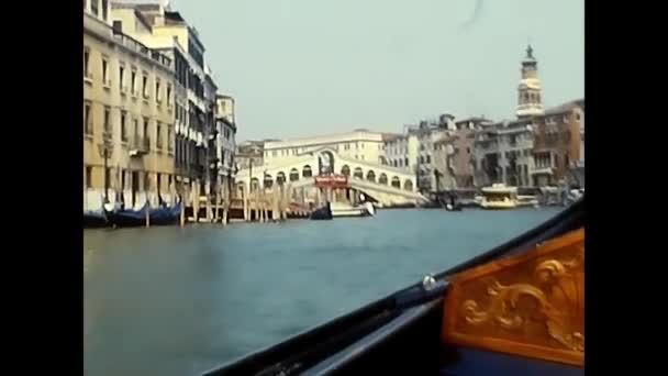 Venecia Véneto Mayo 1980 Ciudad Del Puente Los Suspiros Venecia — Vídeo de stock