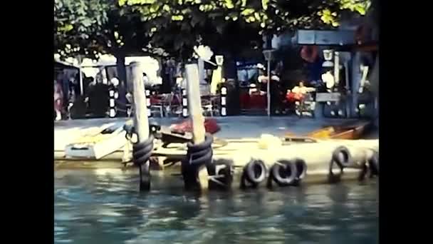 Μαΐου 1980 Άποψη Της Λίμνης Maggiore Από Πλοίο Στη Δεκαετία — Αρχείο Βίντεο