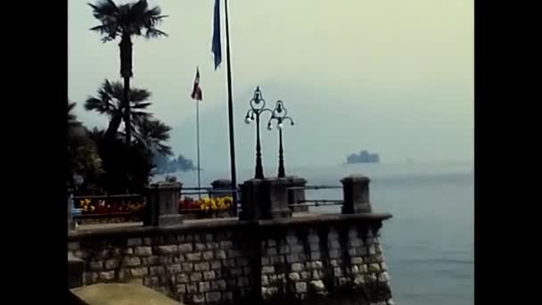 Lago Maggiore Piemontese Maggio 1980 Donna Vacanza Lago Maggiore Anni — Video Stock