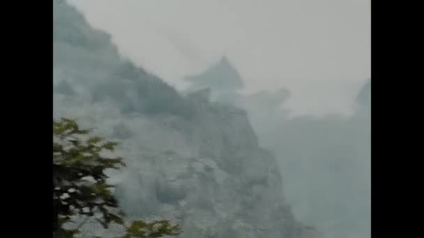 Valle Aosta Talya Ekim 1960 Vadi Aosta Ların Dağlarının Manzarası — Stok video