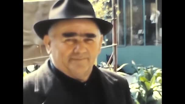 Форли Италия Мая 1960 Группа Пожилых Людей Саду — стоковое видео