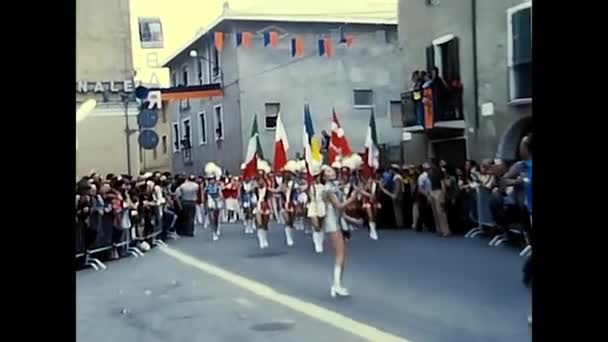 Novara Talya Eylül 1970 Lerin Şarap Festivali Geçit Töreninde Oretler — Stok video