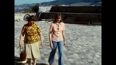 Brescia, İtalya 10 Ağustos 1970: Brescia 70 'lerin şatosuna turistler